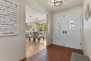 006_F8_12101 Columbet Ave