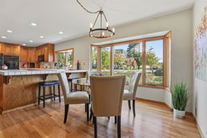 015_F8_12101 Columbet Ave