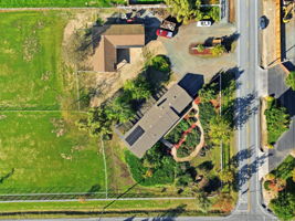 008_F8_AERIAL_12101 Columbet Ave