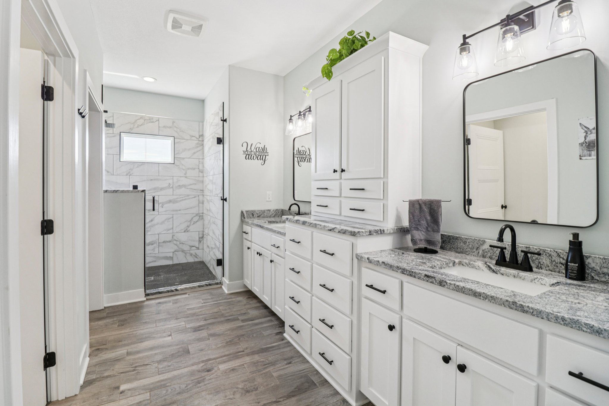 230th St-S0804-026.jpg