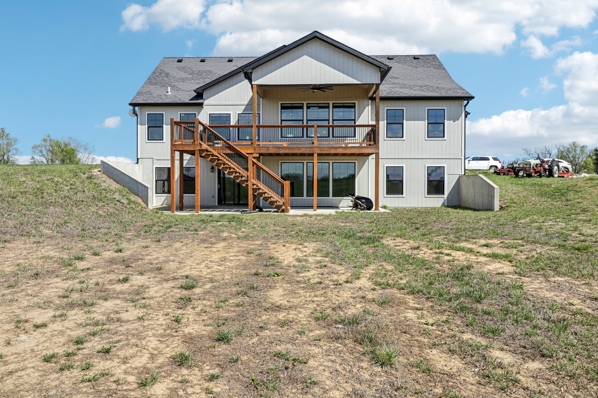 230th St-S0804-033.jpg