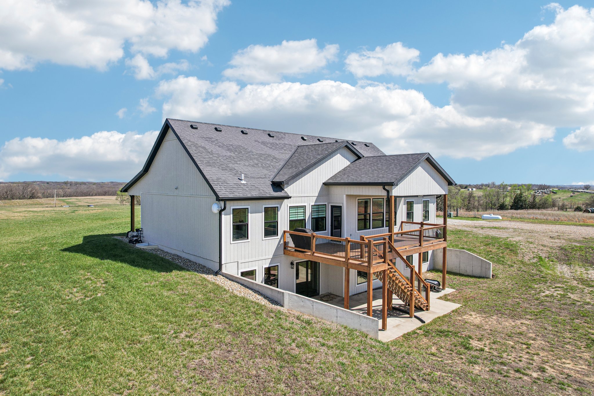 230th St-S0804-043.jpg