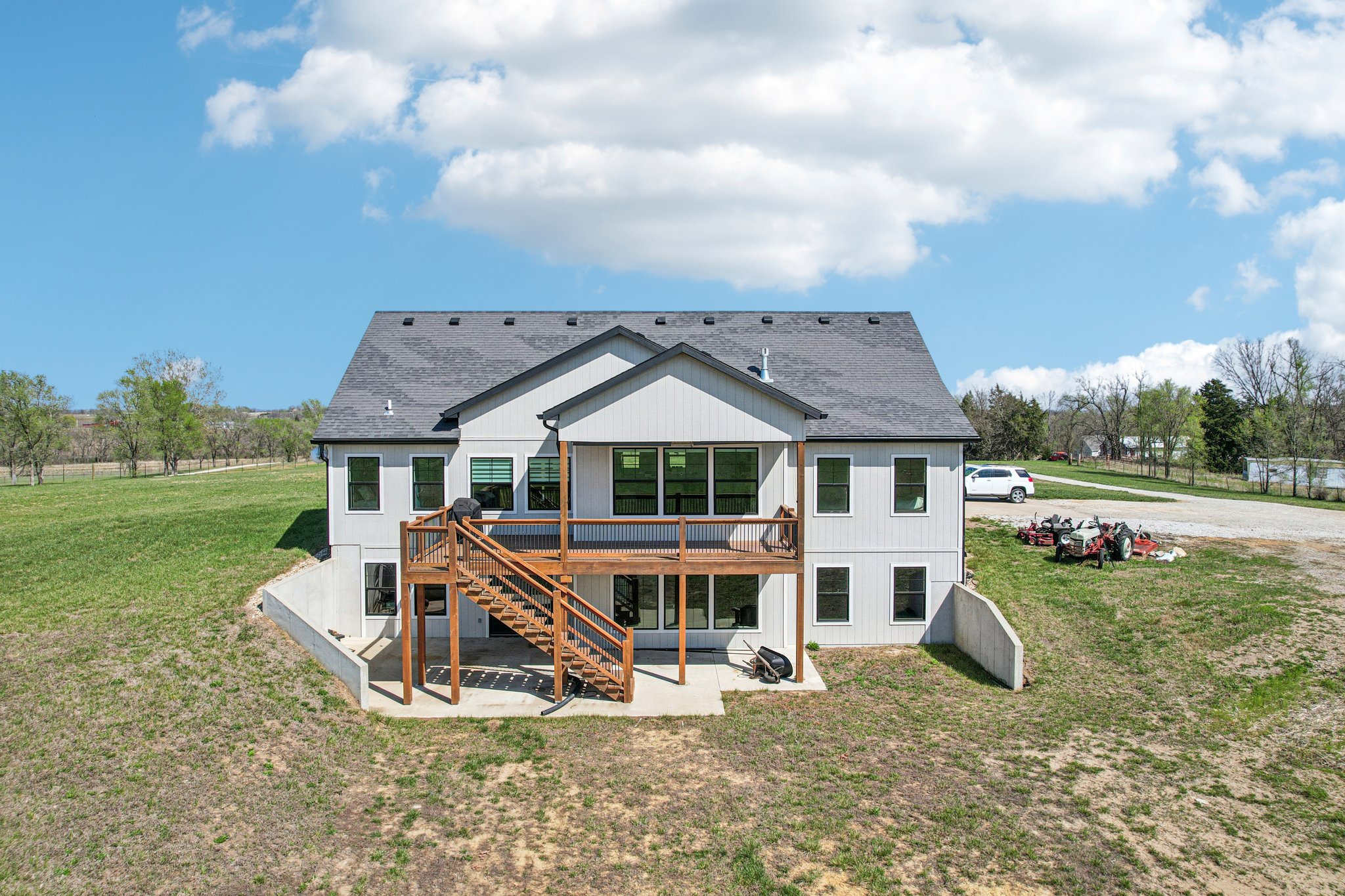 230th St-S0804-044.jpg