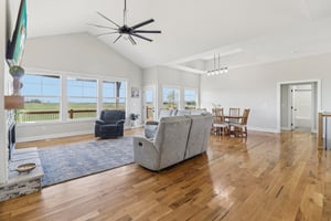 230th St-S0804-004.jpg