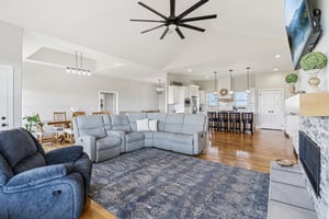 230th St-S0804-005.jpg