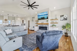 230th St-S0804-006.jpg