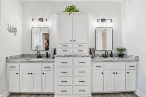 230th St-S0804-027.jpg