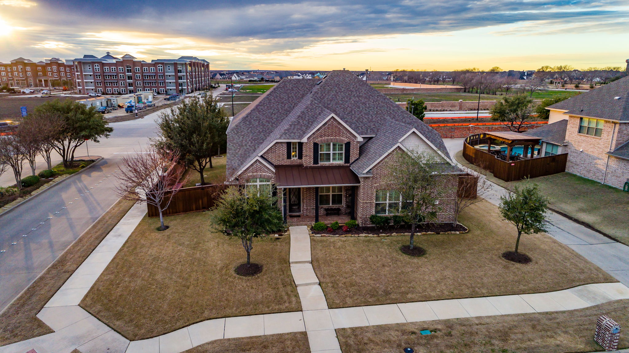 12107 Bryant Dr, Frisco, TX 75034 Gold Sprint Media