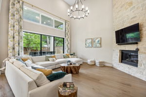 12108Fieldwood_007