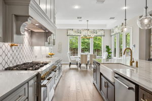 12108Fieldwood_013