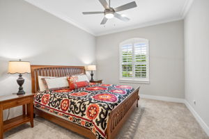 12108Fieldwood_018