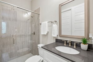 12108Fieldwood_019