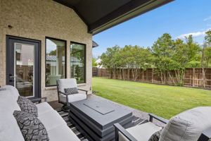 12108Fieldwood_038