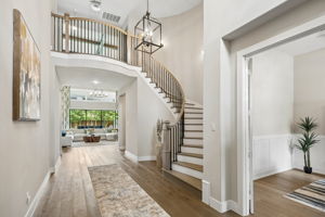12108Fieldwood_011