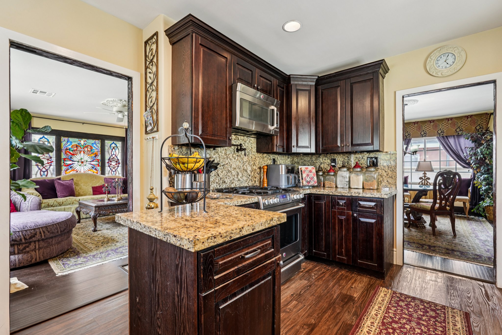 252nd St-S2307-013.jpg