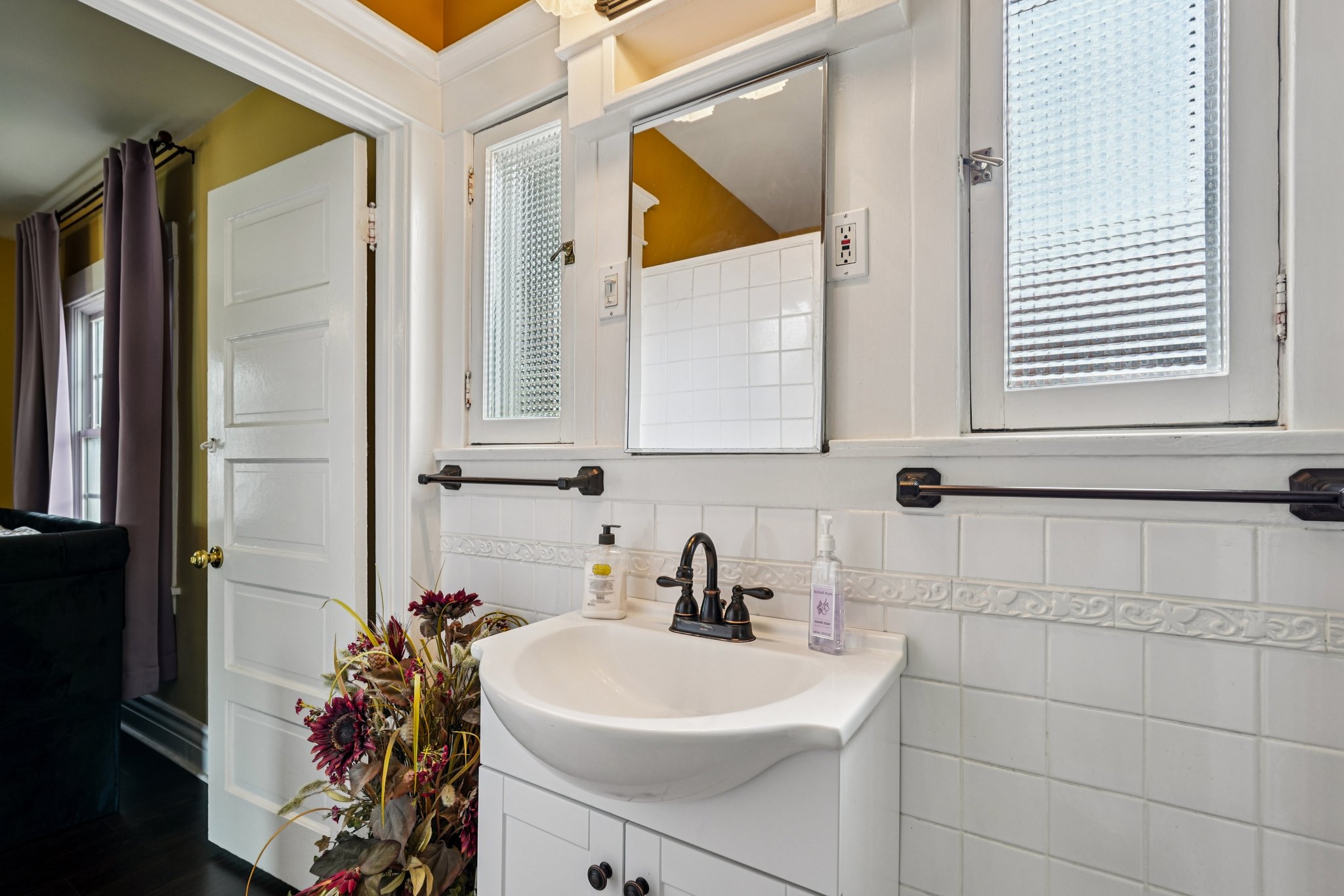 252nd St-S2307-020.jpg