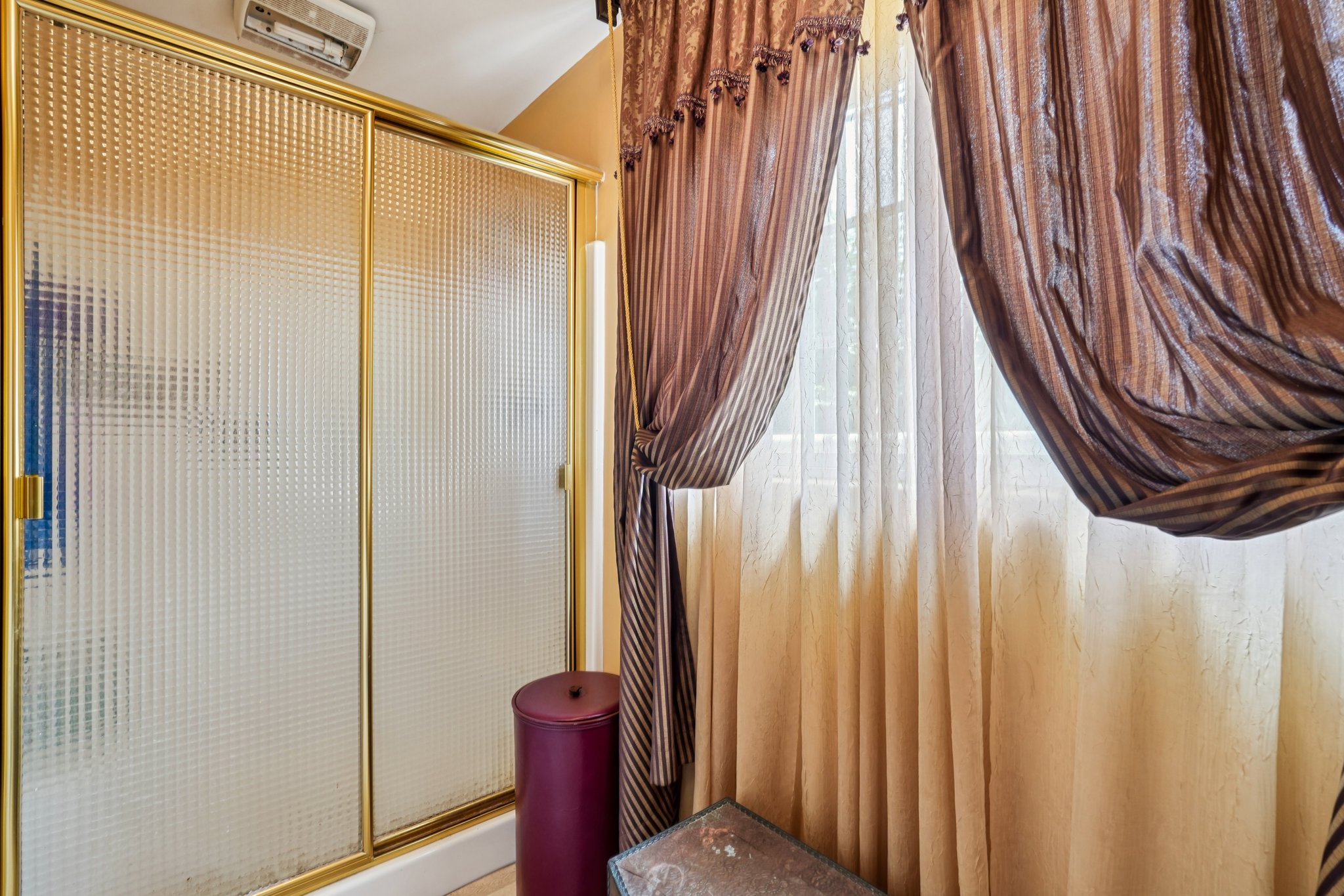 252nd St-S2307-025.jpg