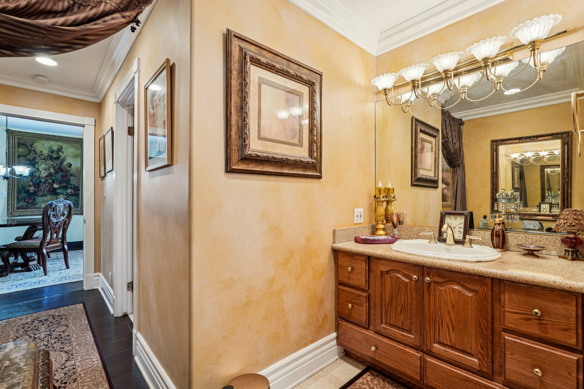252nd St-S2307-028.jpg