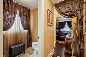 252nd St-S2307-024.jpg