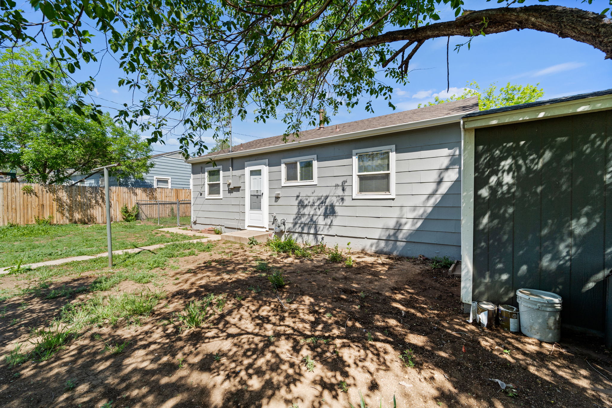 Photo 38