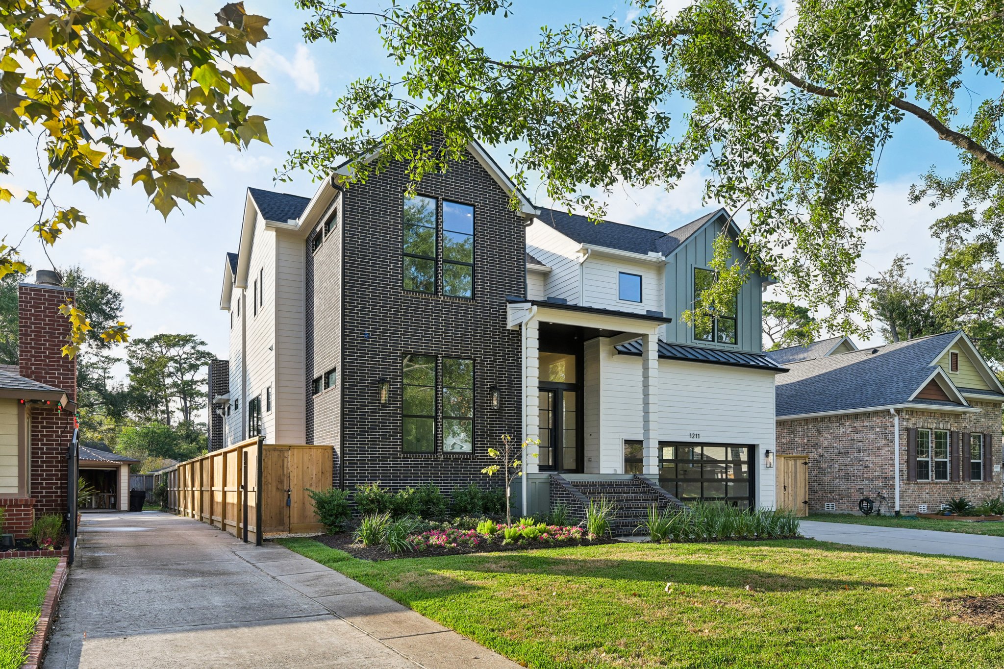 Bay Oaks Rd-S2511-006.jpg