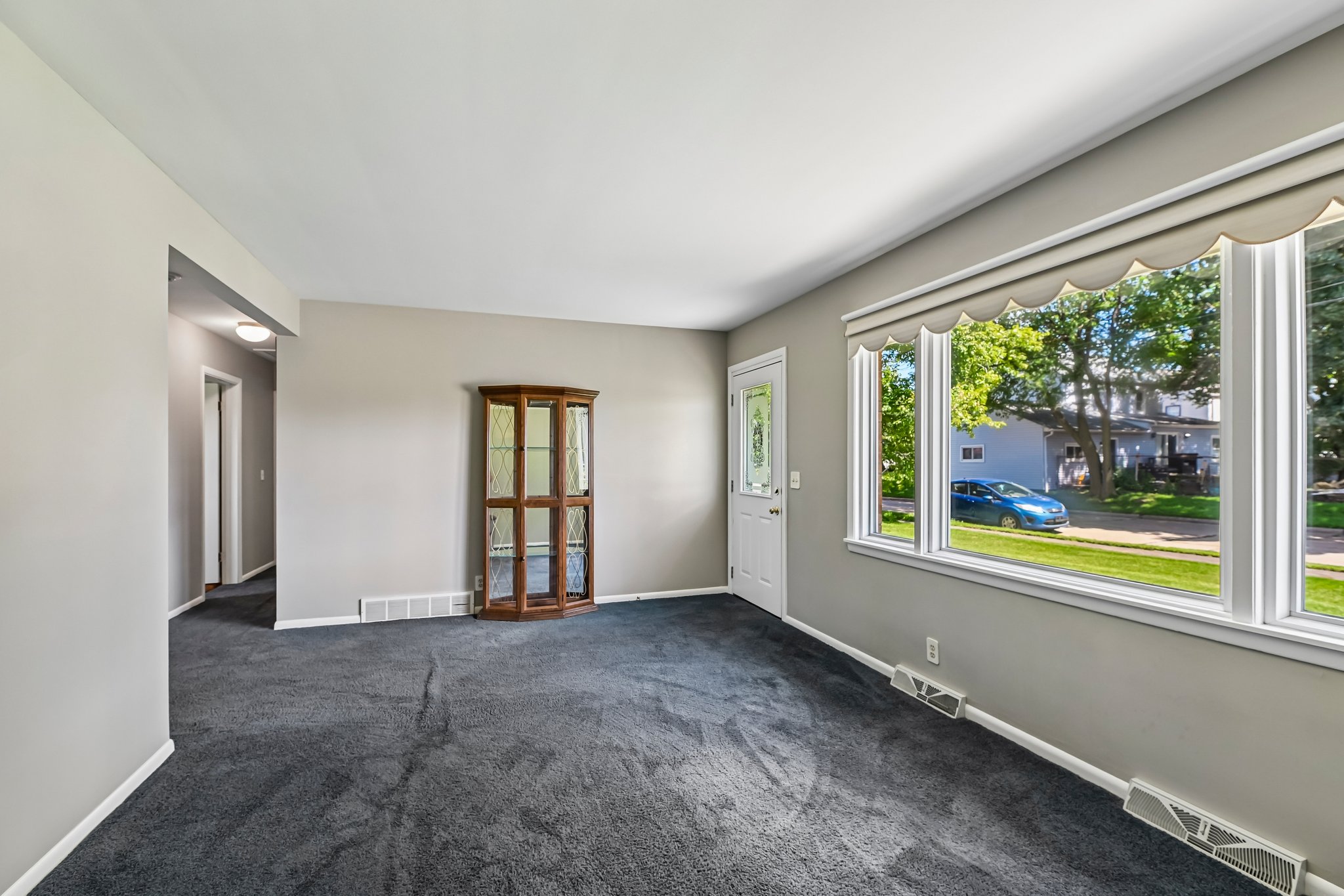 Benskin Ave SW-S2508-012.jpg