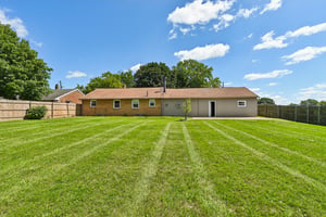 Benskin Ave SW-S2508-027.jpg