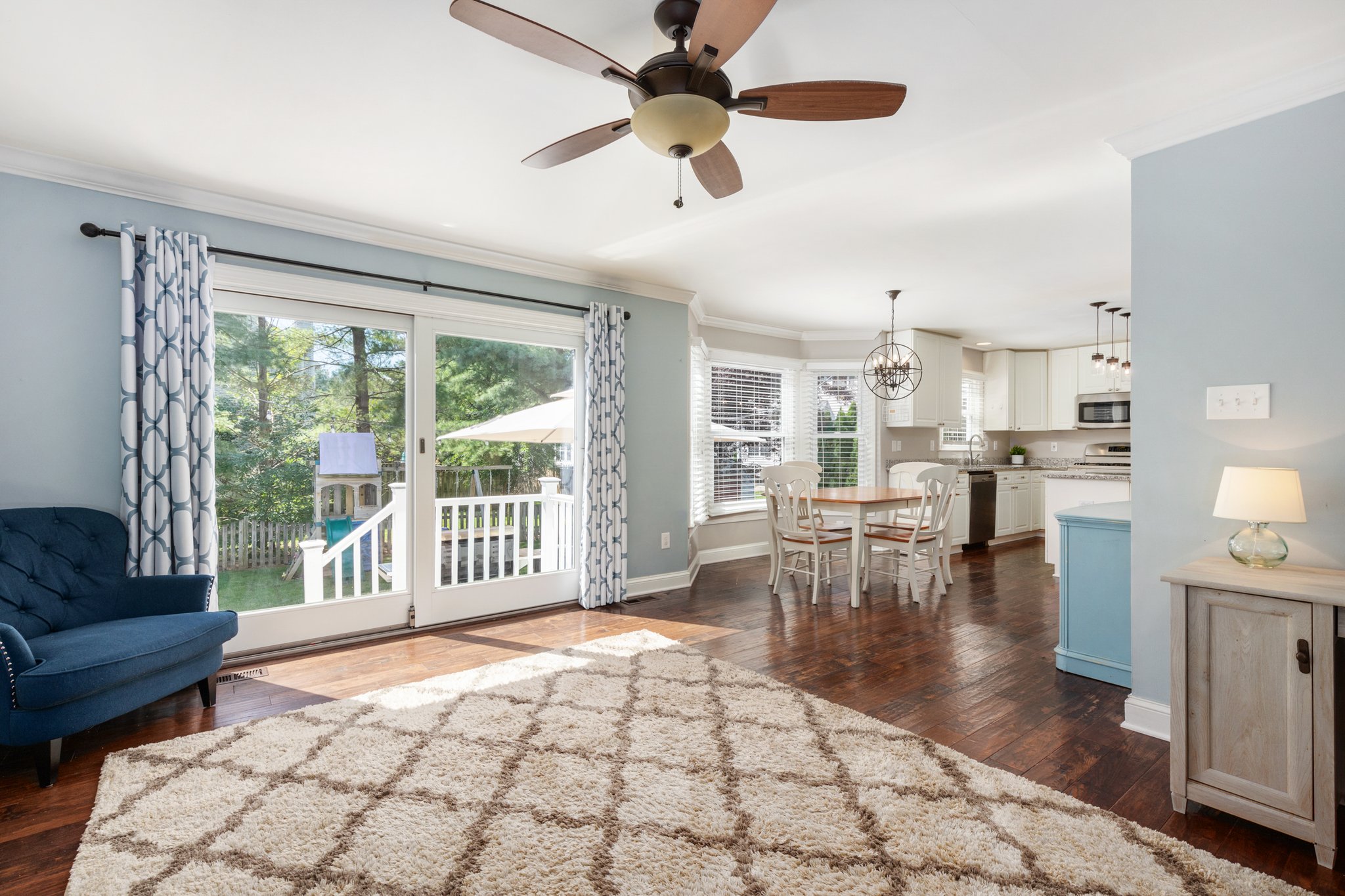 Family Room | Main Level