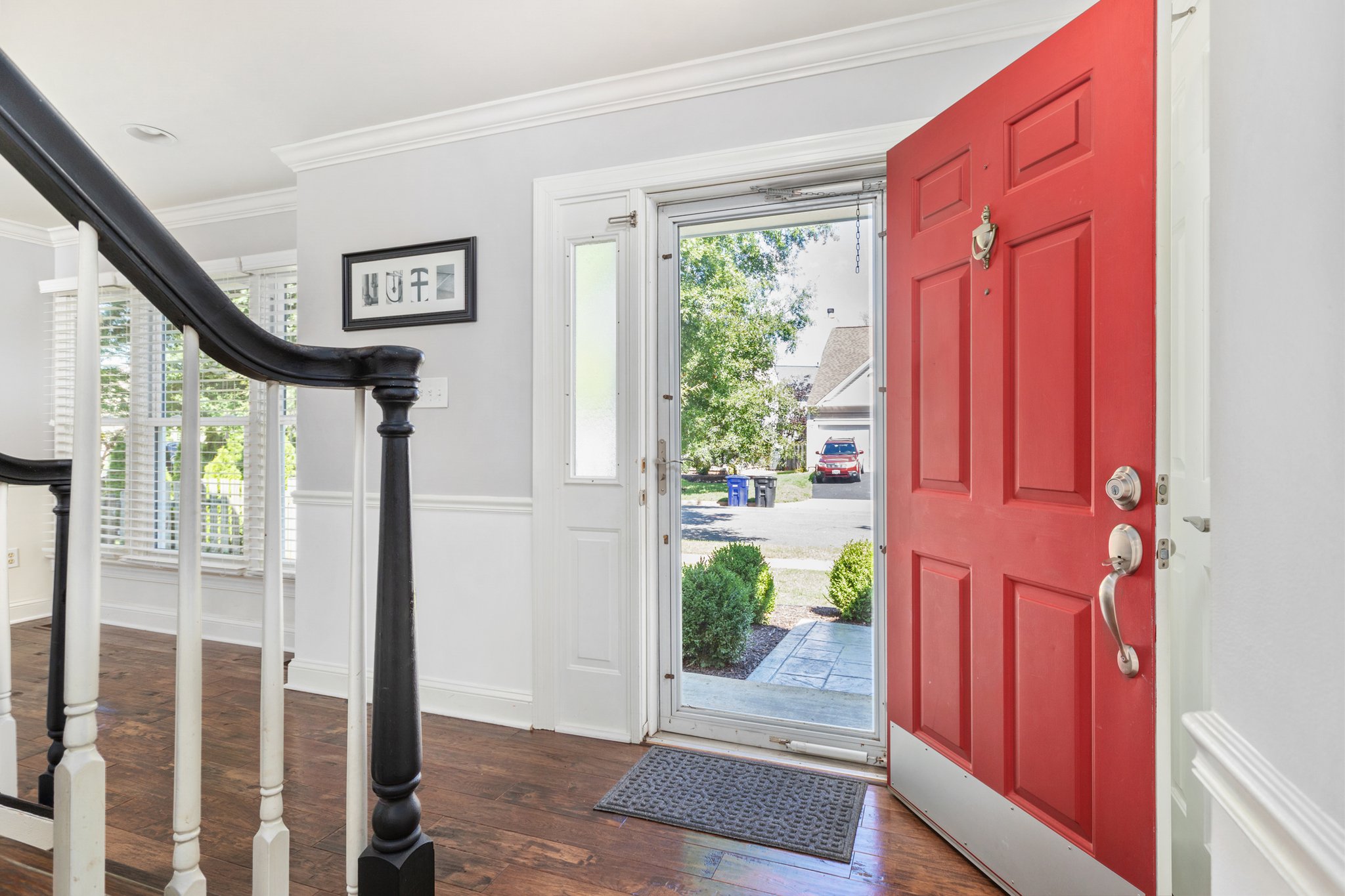 Entrance Foyer | Main Level