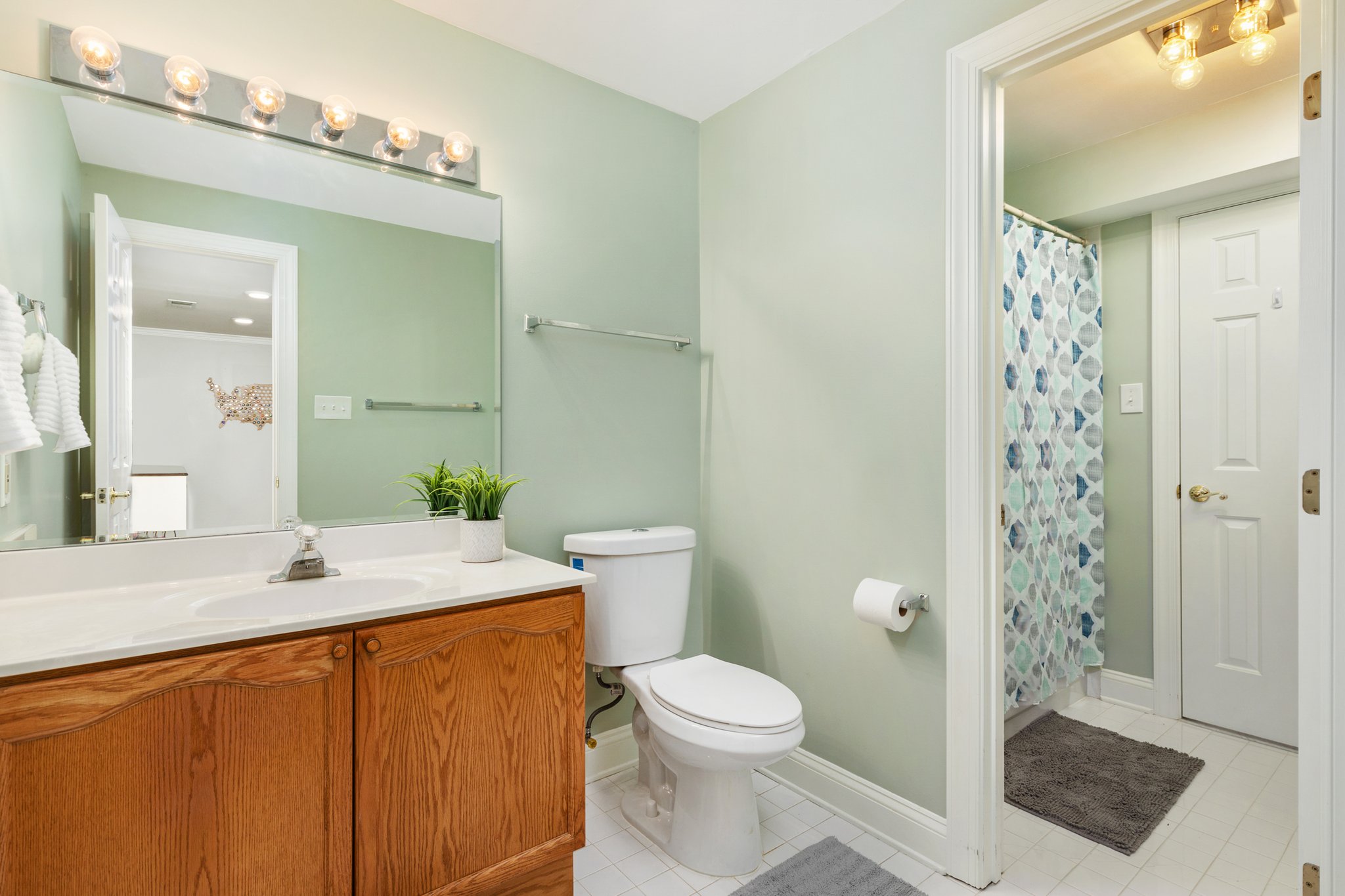 Full Bathroom #3 | Lower Level