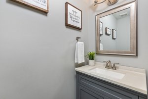 Powder Room | Main Level