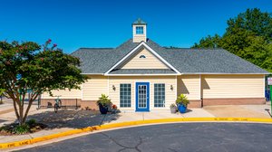 Potomac Crossing Community