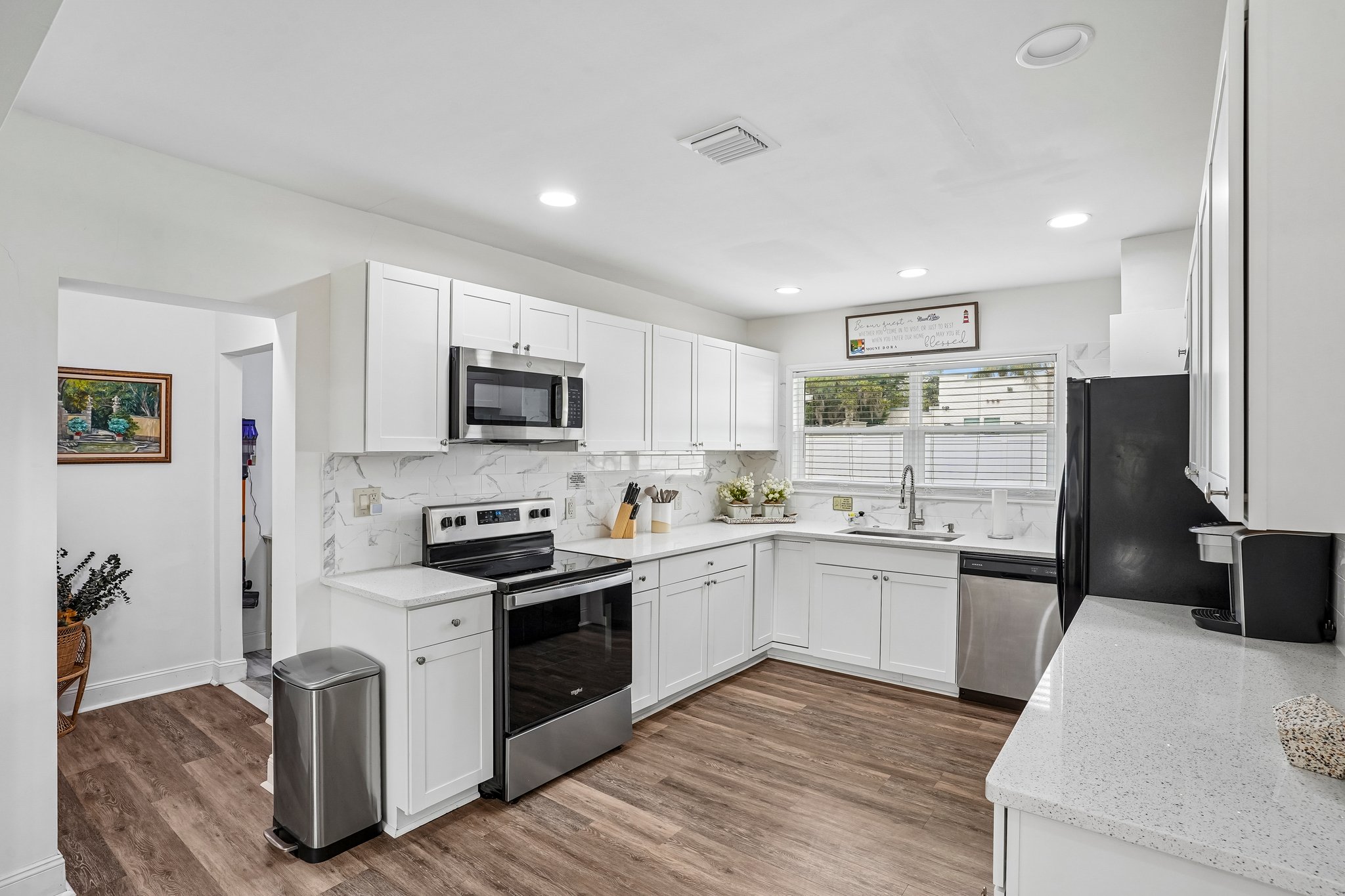 Morningside Dr-S0406-014.jpg