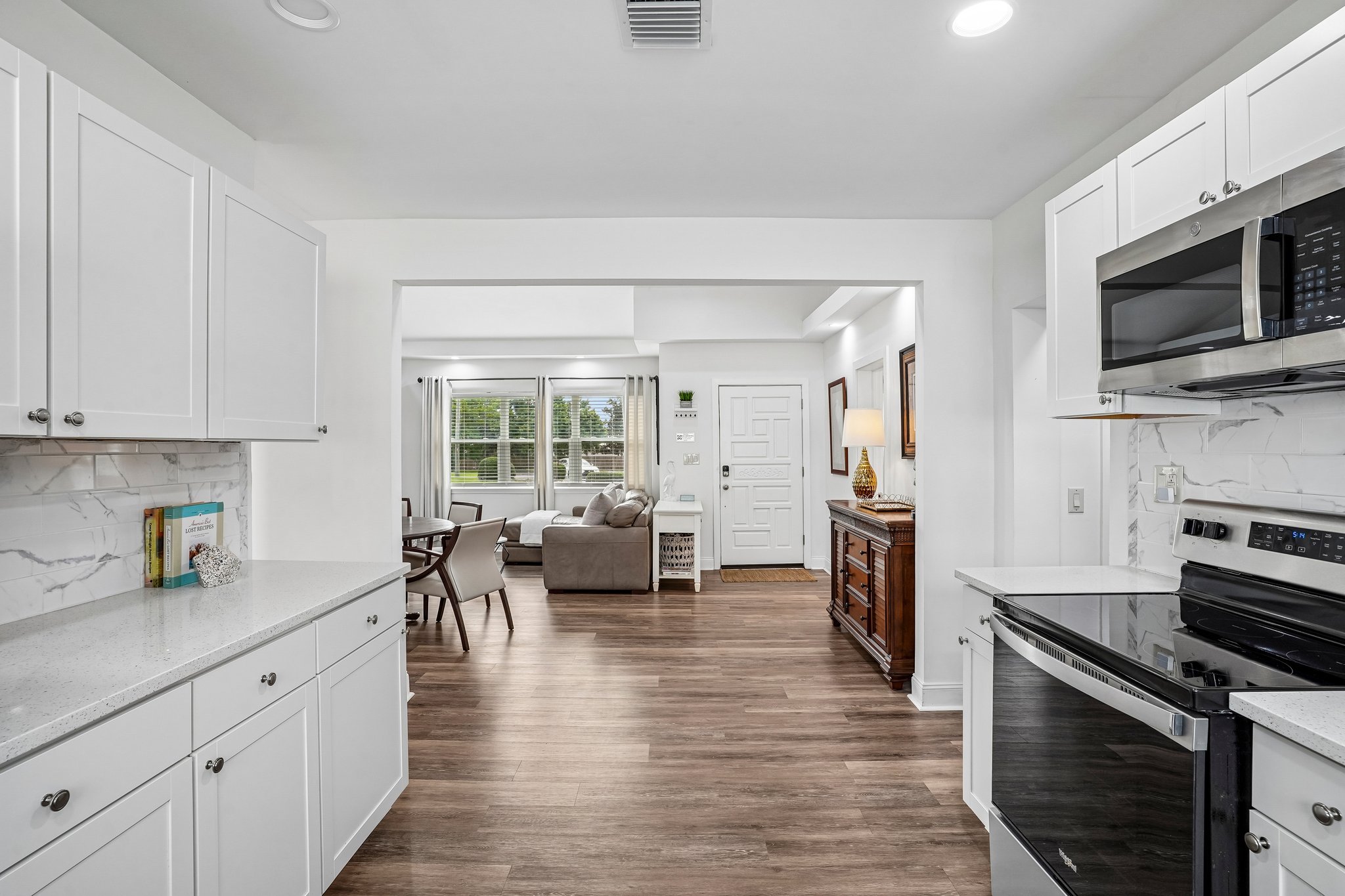 Morningside Dr-S0406-018.jpg