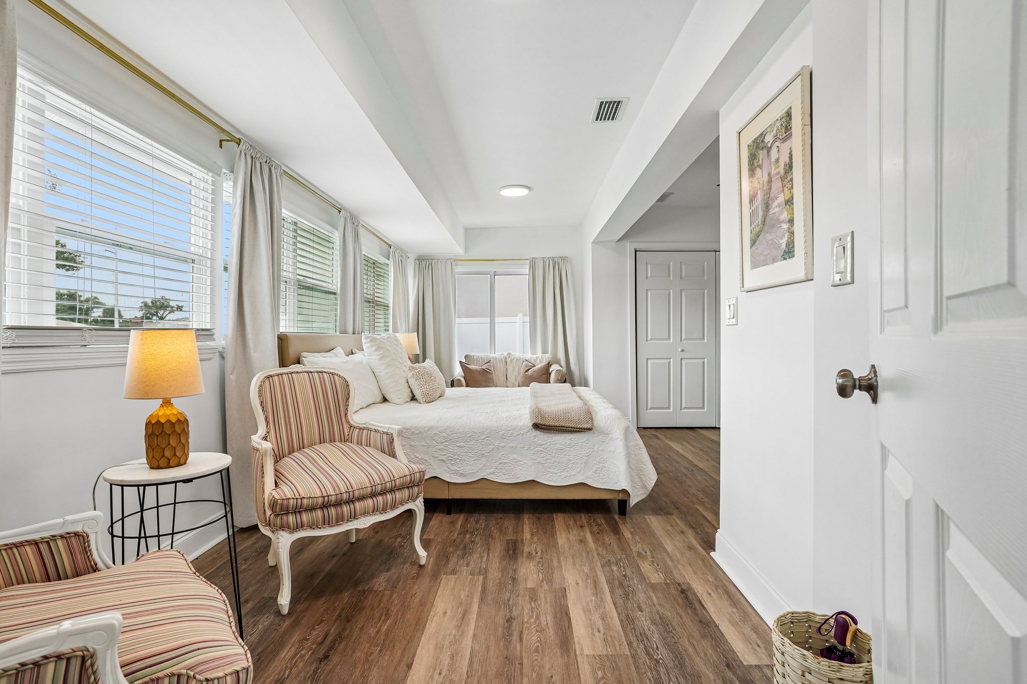 Morningside Dr-S0406-019.jpg
