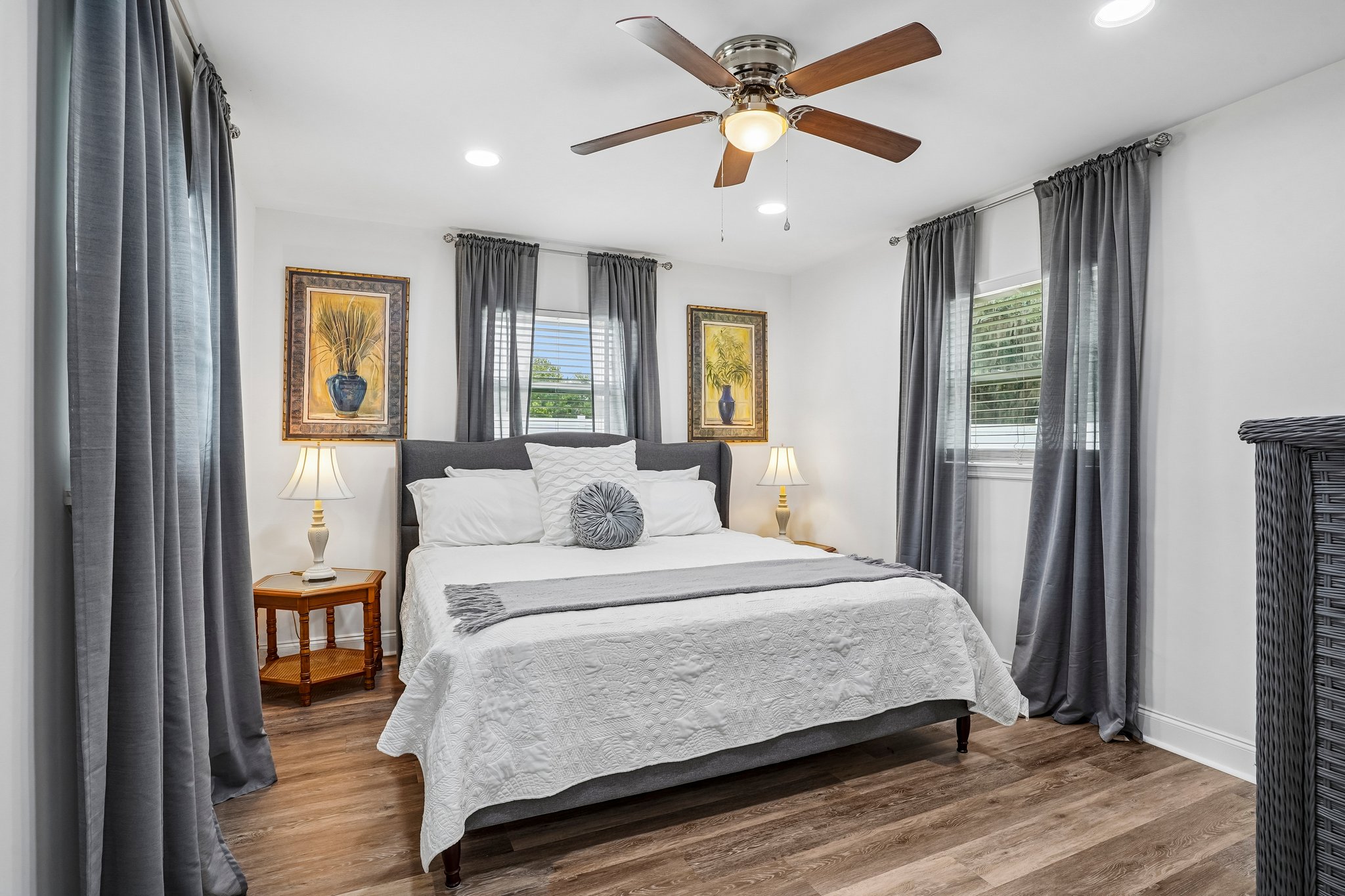 Morningside Dr-S0406-027.jpg