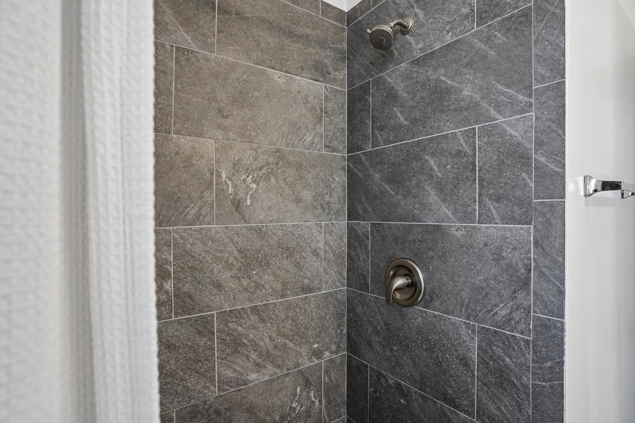 Morningside Dr-S0406-037.jpg