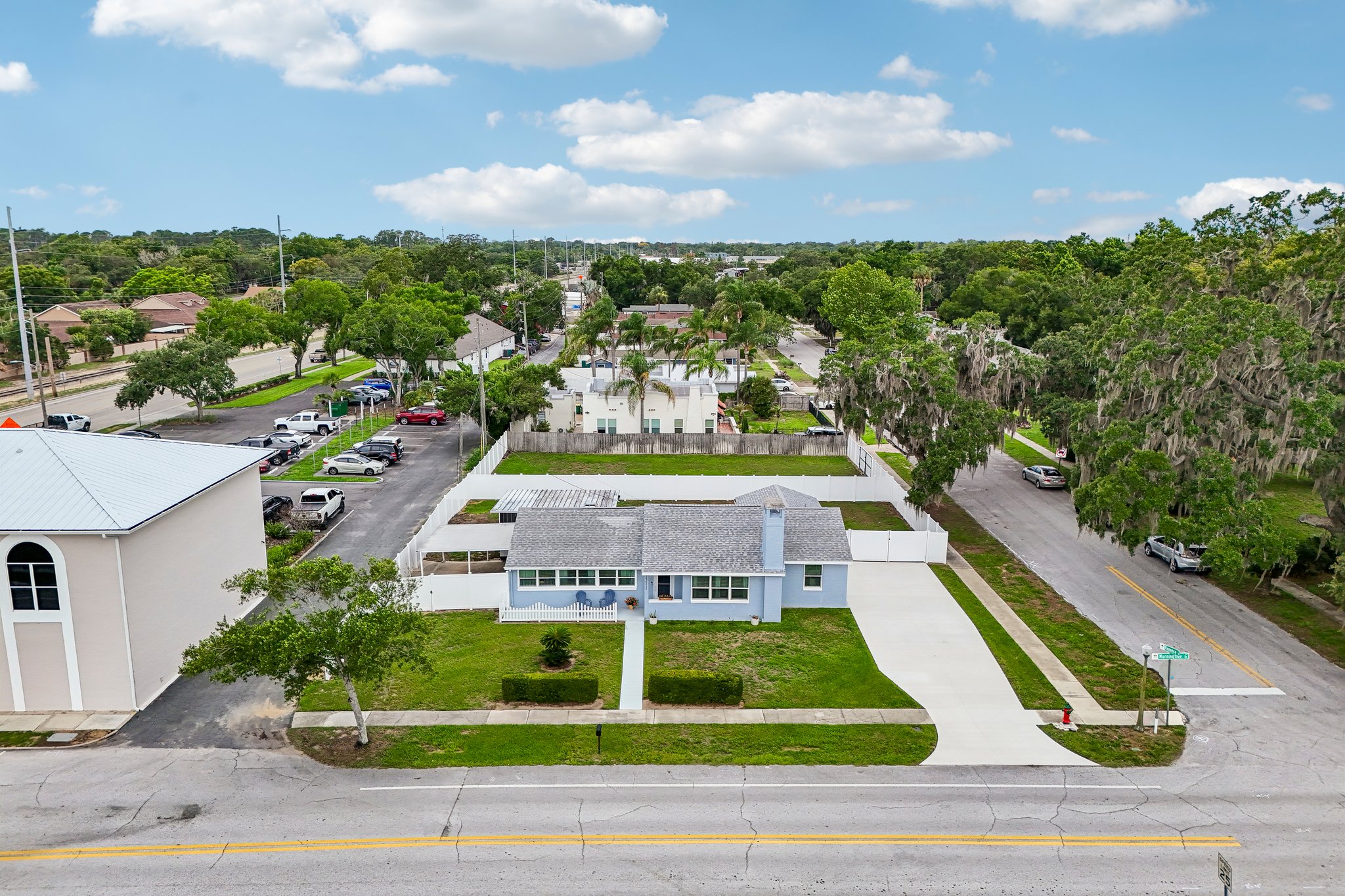 Morningside Dr-S0406-049.jpg