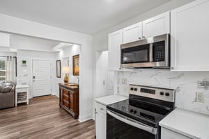 Morningside Dr-S0406-016.jpg