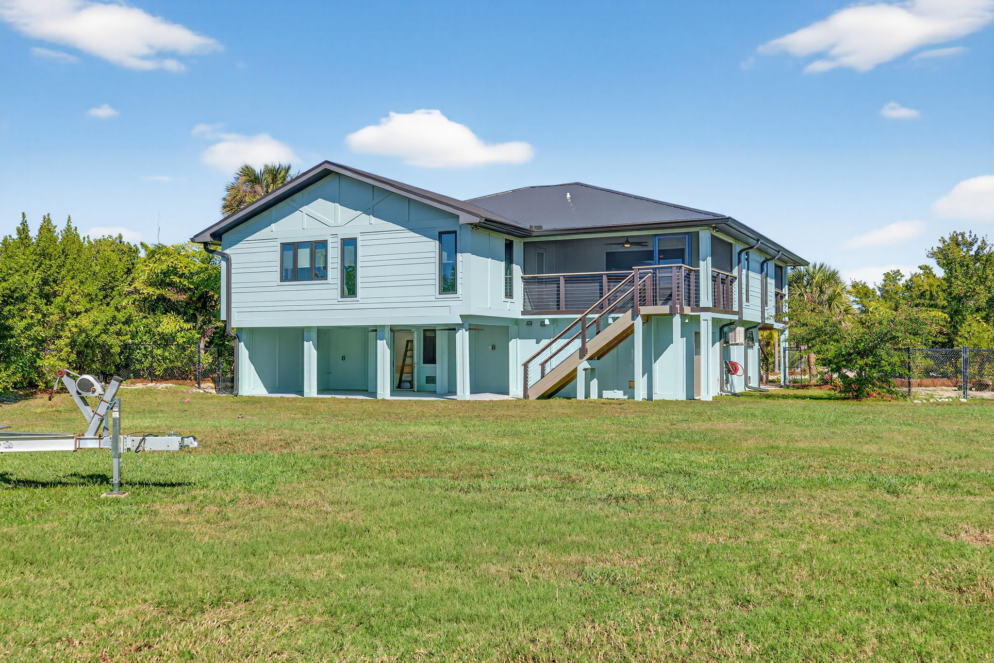 Rear Exterior 1 of 4