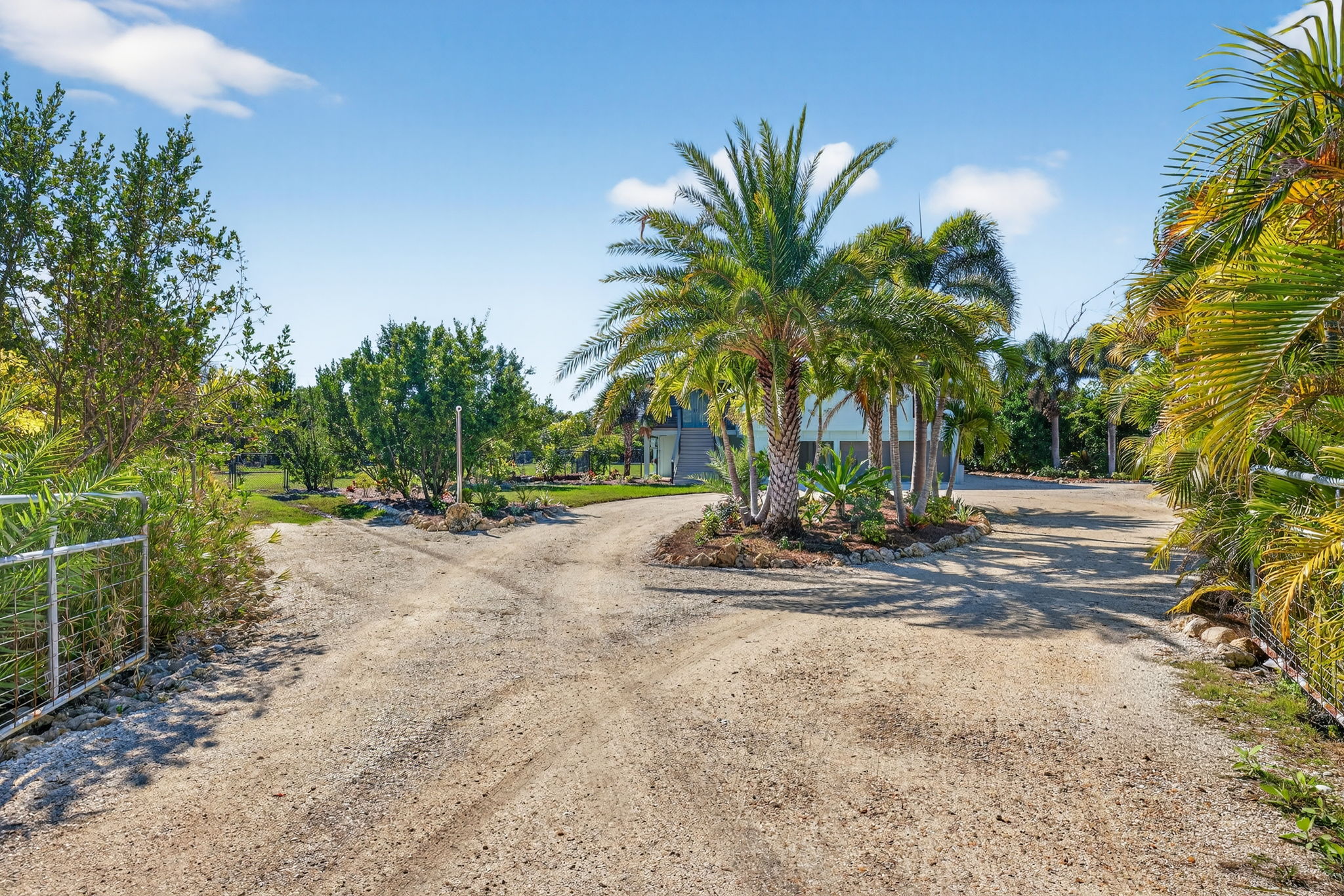 Front Exterior 5 of 5