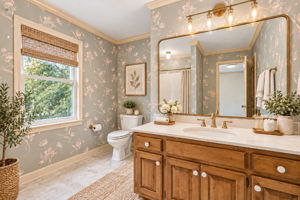 AI Staged - En-Suite Bathroom