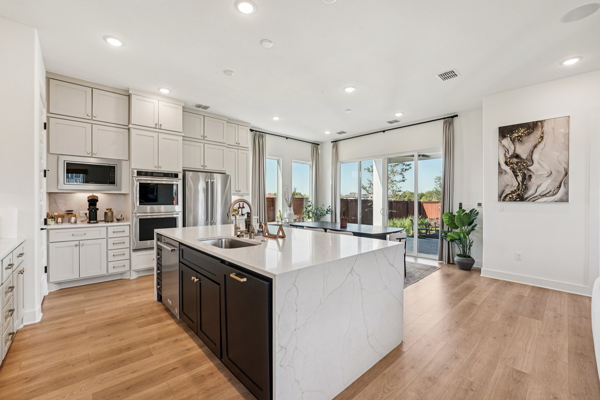 171802 - 12110 Cearley Dr, Austin, TX 78758-S0811-006.jpg