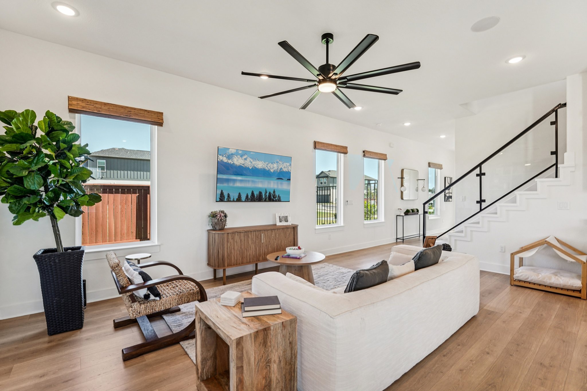 171802 - 12110 Cearley Dr, Austin, TX 78758-S0811-009.jpg