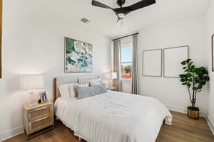 171802 - 12110 Cearley Dr, Austin, TX 78758-S0811-026.jpg