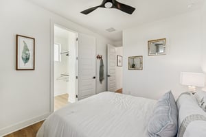 171802 - 12110 Cearley Dr, Austin, TX 78758-S0811-027.jpg