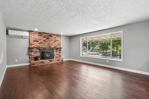 SE McGillivray Blvd-S0805-011.jpg