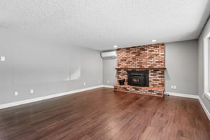 SE McGillivray Blvd-S0805-012.jpg