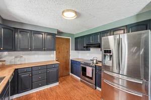 SE McGillivray Blvd-S0805-021.jpg