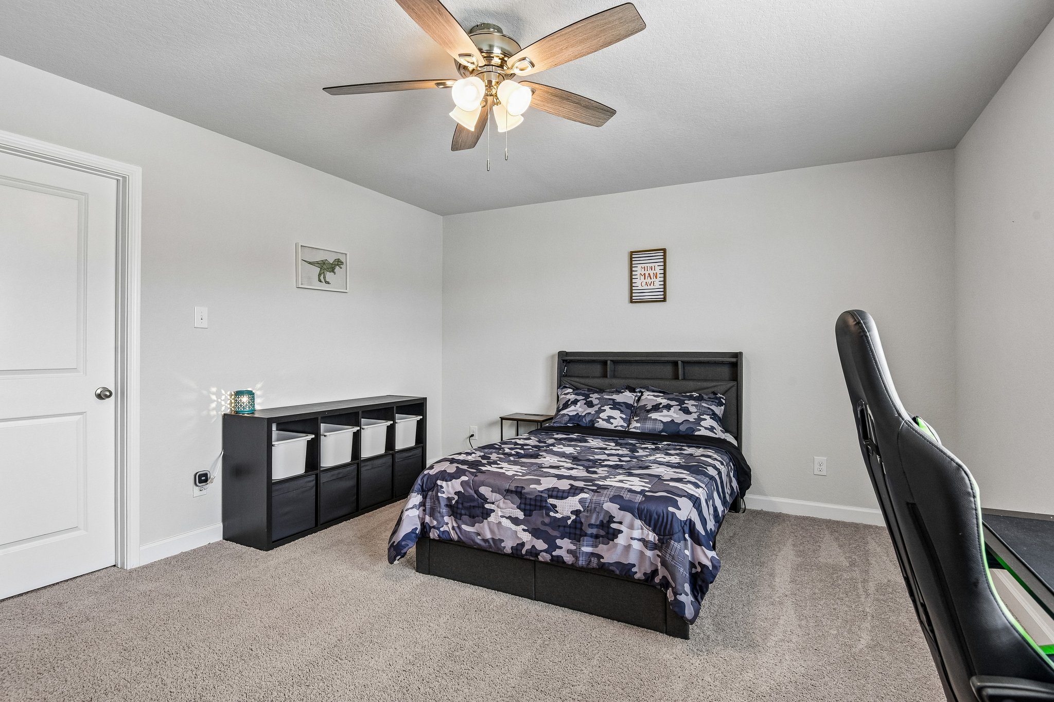 Vista Flats-S1905-049.jpg